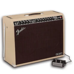 Fender Tone Master Twin Reverb Blonde Electric Guitar Combo Amplifier 2 X 12″ Celestion® NEO Creamback Speakers