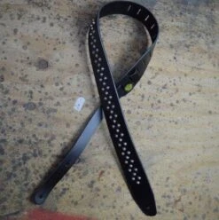 LEATHER STUDDED HEAVY SOLID HIDE NICKLE STUDS GUITAR STRAP 2.5″ Heavy Solid Hide Leather Guitar Strap