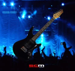 ASHTON JOEY 3/4 SIZE ELECTRIC GUITAR BLACK GLOSS FINISH